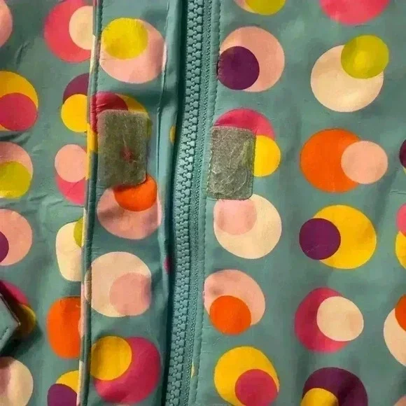 Adorable polkadot rain jacket - Picture 8 of 11
